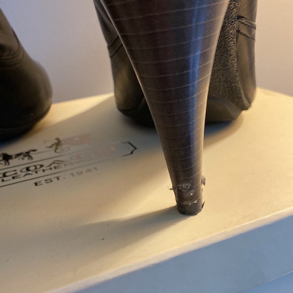 Coach Aliza Black Leather Slip on Booties with 4” Cone Heal 10 - Picture 4 of 7